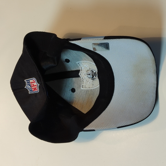 Oakland Raiders Las Vegas baseball hat L/XL - Picture 2 of 4